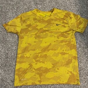 Nike Yellow Camo T-Shirt